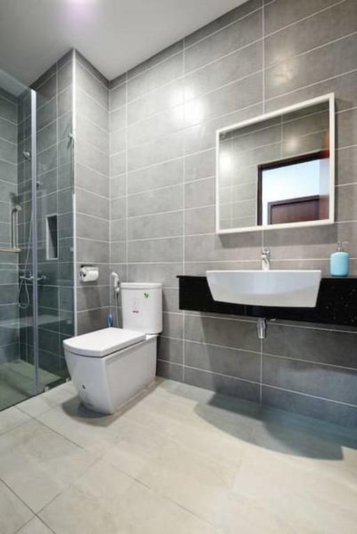 Experience The Coast - Hostahome Suites At Paragon Residence Near Downtown Τζόχορ Μπάχρου Εξωτερικό φωτογραφία
